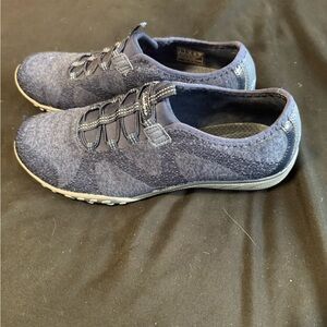 Skechers Relaxed Fit Air-Cooled Memory Foam Slip-On Sneakers Navy Size 8